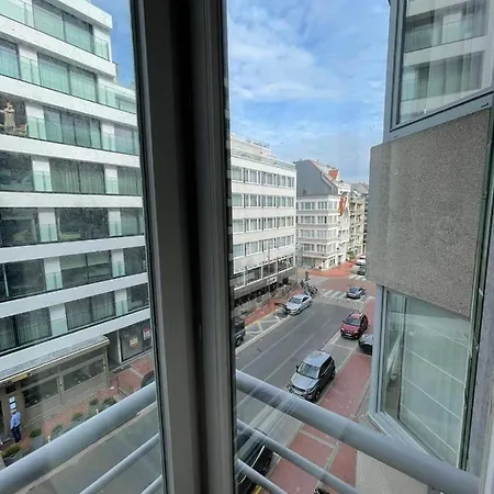 Cosy Appartement- 2 Slaapkamers Schuin Zeezicht Met Garage Apartamento Knokke-Heist