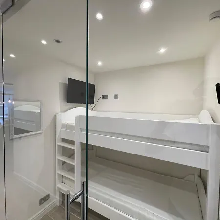 Apartamento Cosy Appartement- 2 Slaapkamers Schuin Zeezicht Met Garage Knokke-Heist